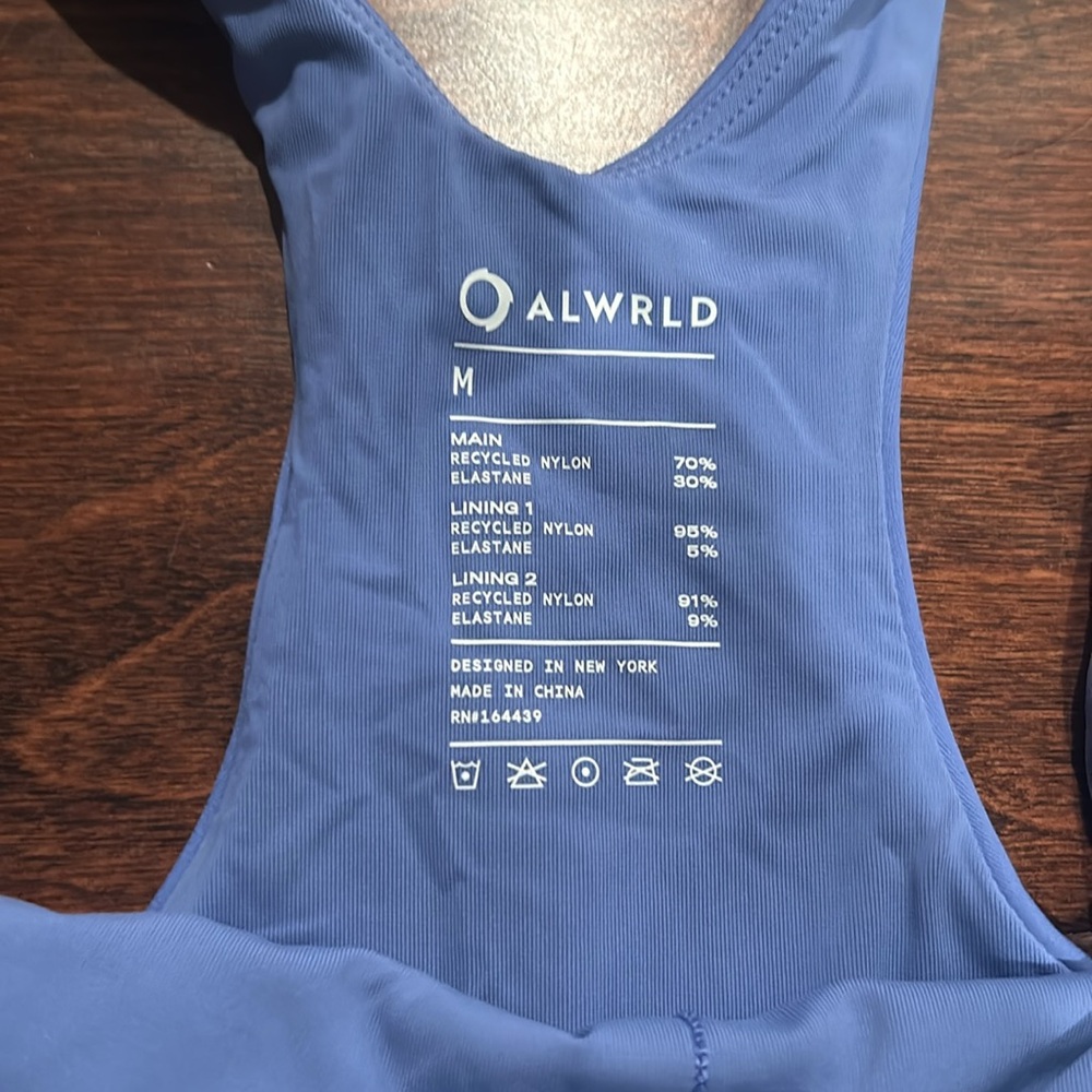 ALWRLD ALRN Mid Support Crop Sports Bra - Picture 6 of 12